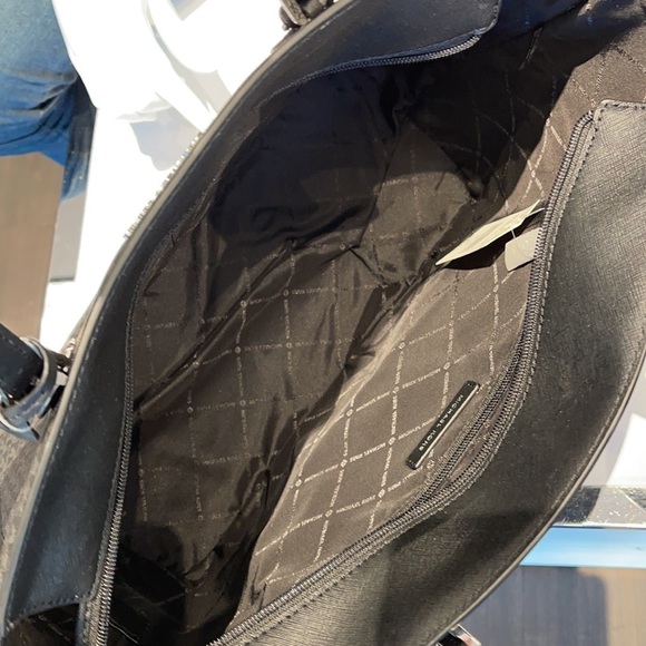 Michael Kors Gilly Travel Large Drawstring Tote - Picture 11 of 16